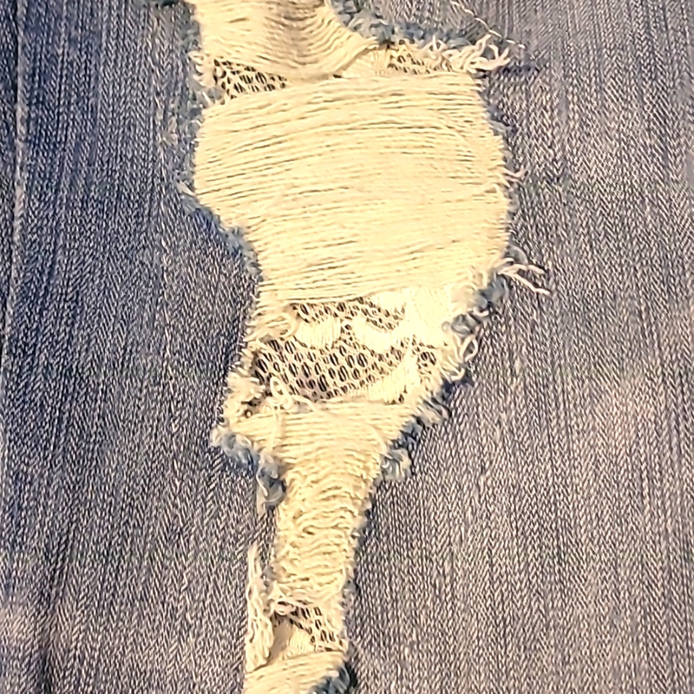 Torrid Cropped Jeans - Picture 6 of 6